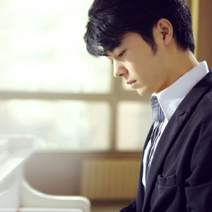 激情之双飞燕办公室
